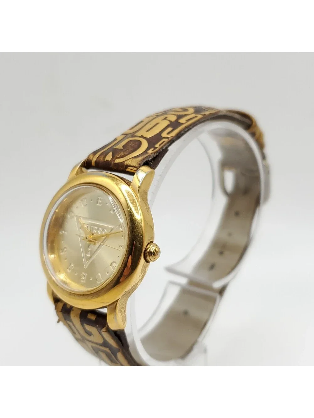 Vintage 1994 Womens Watch New Battery Gold Tone 26mm